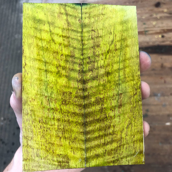 Dyed Curly Mango Knife Scales